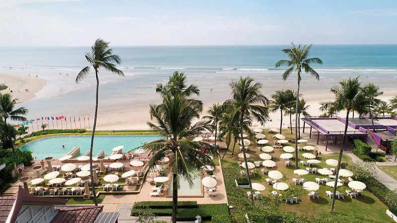 Apsara Beachfront Resort and Villa