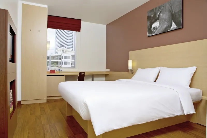 ibis Bangkok Sathorn Hotel