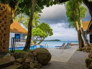 Samui Natien Beach Resort